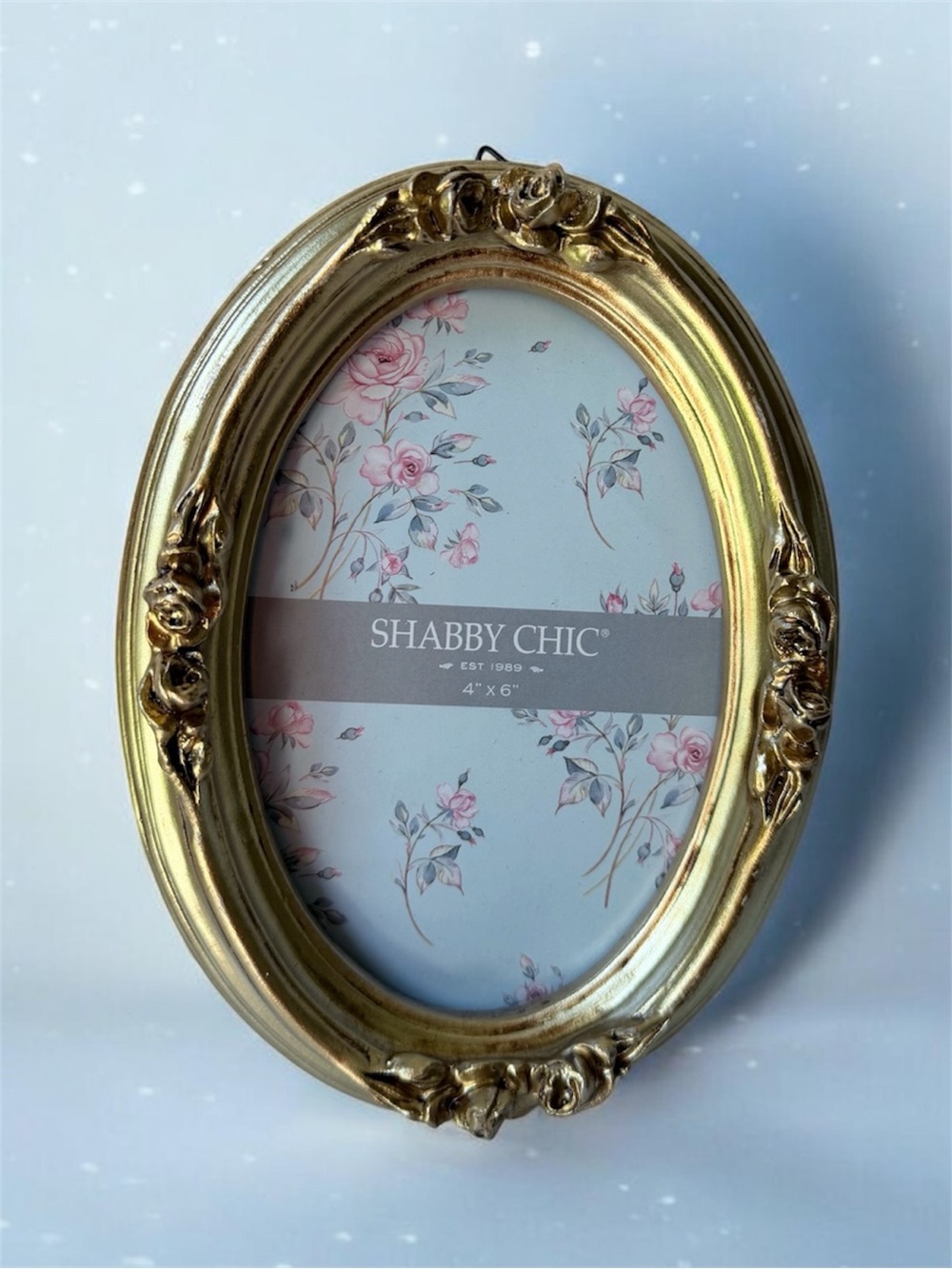 Shabby Chic Gold Ornate Oval Picture Frame with roses flowers